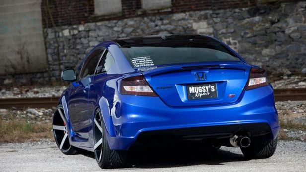 Honda Civic Si Coupe od Fox Marketing