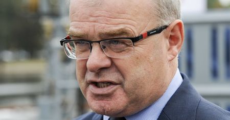 Kontrowersje po słowach o "odbijaniu" obwodu kaliningradzkiego. Gen. Skrzypczak się tłumaczy