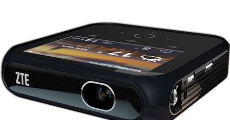 Niesamowity projektor z Androidem - prosto z Chin