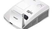 Idealny projektor do ciasnych pomieszczeń Vivitek