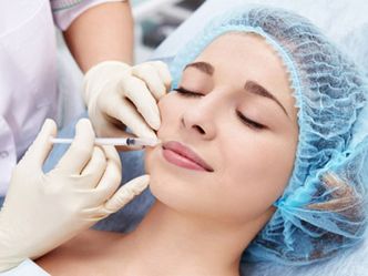 Medycyna estetyczna w oczach Polaków