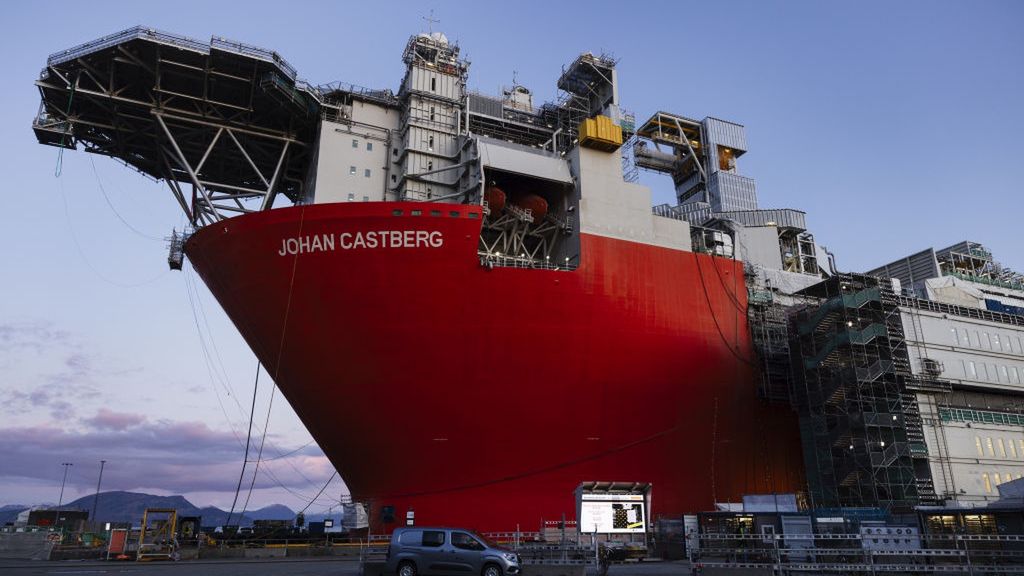 New Arctic Oil Field Nears Production as Giant Ship Set to Sail
Bloomberg
norwegian, fuels, fabrication, fossil fuels, european, manufacture, emea, business news, industries, oil and gas fields, nordic, energy, natural resources, oil, gas, ship building, gasoline, petroleum
