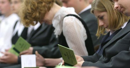 Te kierunki warto studiować. Absolwenci mogą liczyć na ponad 10 tys. zł na start