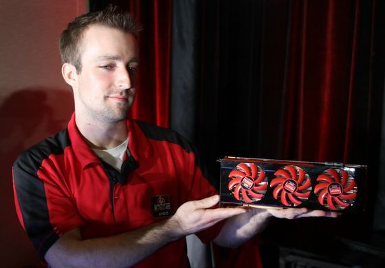 AMD Radeon HD 7990 karta graficzna GDC 2013 prezentacja zdjęcie