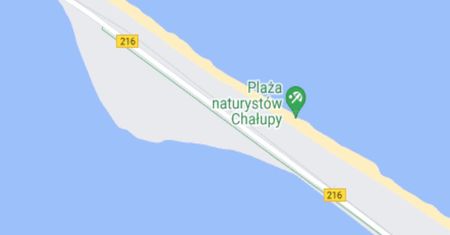 Wziął kamerę na plażę nudystów w Chałupach. Pokazał nagranie