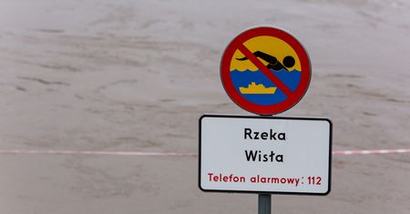 Osiedlowe strumyki mogą być niebezpieczne. "Wody wzbierają błyskawicznie"