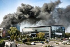 Pożar "Mordoru" w Warszawie. Płonie budka z fast foodem
