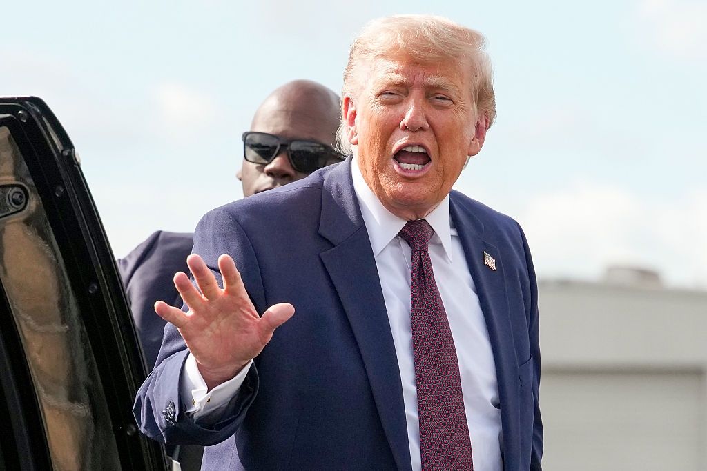 Wysokie ceny paliw w USA. Trump reaguje. "Klienci są oszukiwani"