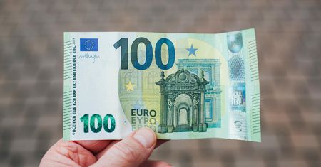 Kursy walut wyraźnie się zmieniają. Ta para osiągnęła szczyt