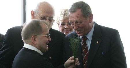 400 tys. zł na konferencję ministra z hierarchami kościelnymi? "Ekologia to nie rozrzutność"