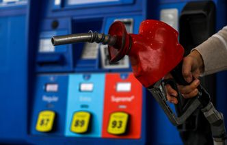 Kolejny tydzień spadków cen ropy. Po decyzji OPEC+ notowania surowca idą w górę