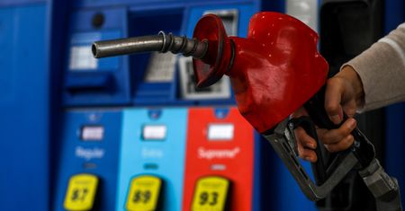 Kolejny tydzień spadków cen ropy. Po decyzji OPEC+ notowania surowca idą w górę