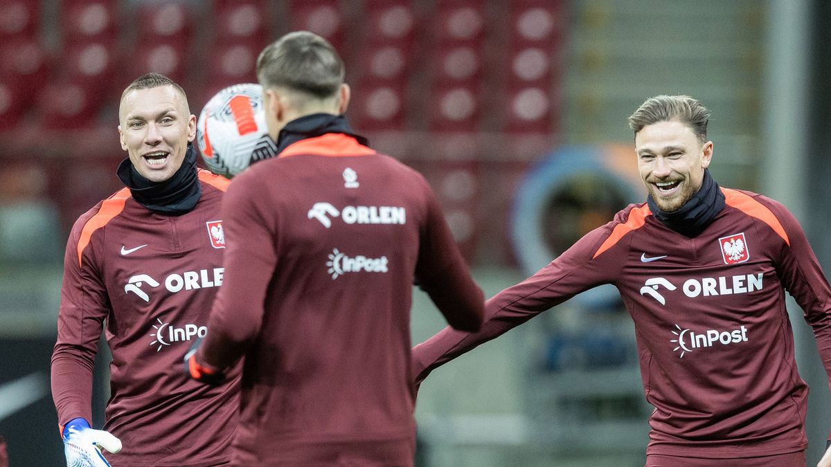 Getty Images / Foto Olimpik/NurPhoto / Na zdjęciu: Łukasz Skorupski i Matty Cash