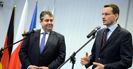 Bezpieczeństwo gazowe Polski. Wicepremier Morawiecki trochę się martwi
