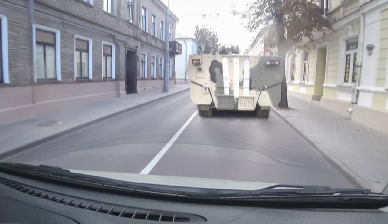Tajemniczy wóz Rosjan. Pojawił się w pobliżu polskiej granicy