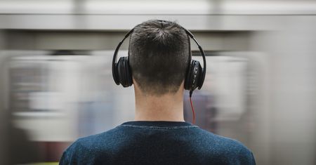 Spotify Lite, czyli "lekki" odtwarzacz muzyki na słabsze smartfony. Niestety – nie w Polsce