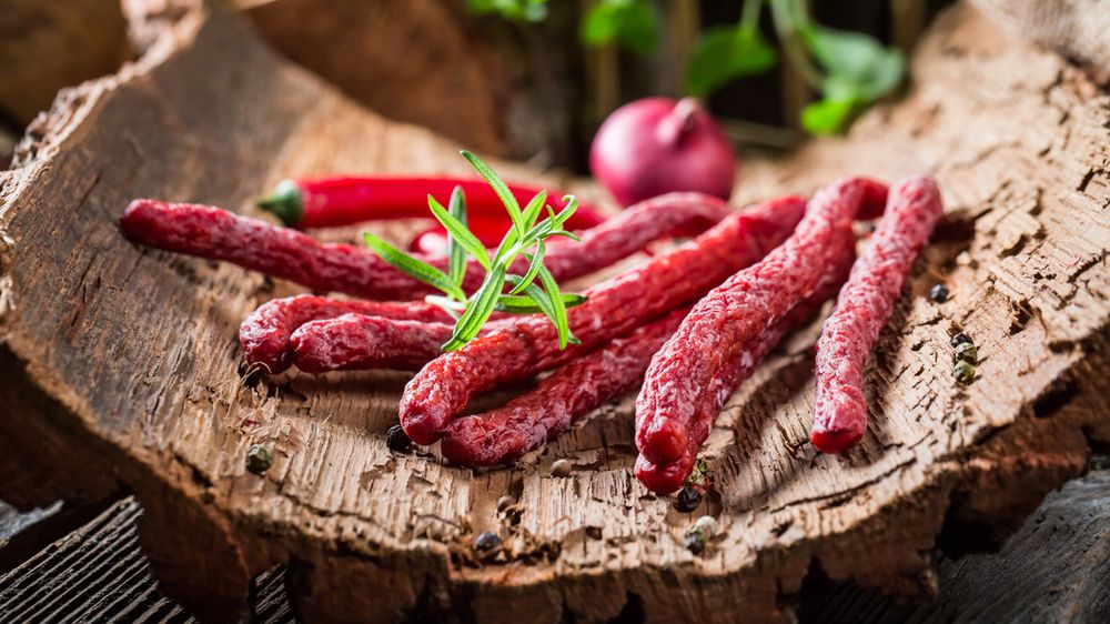 Kabanosy wołowe z boczkiem