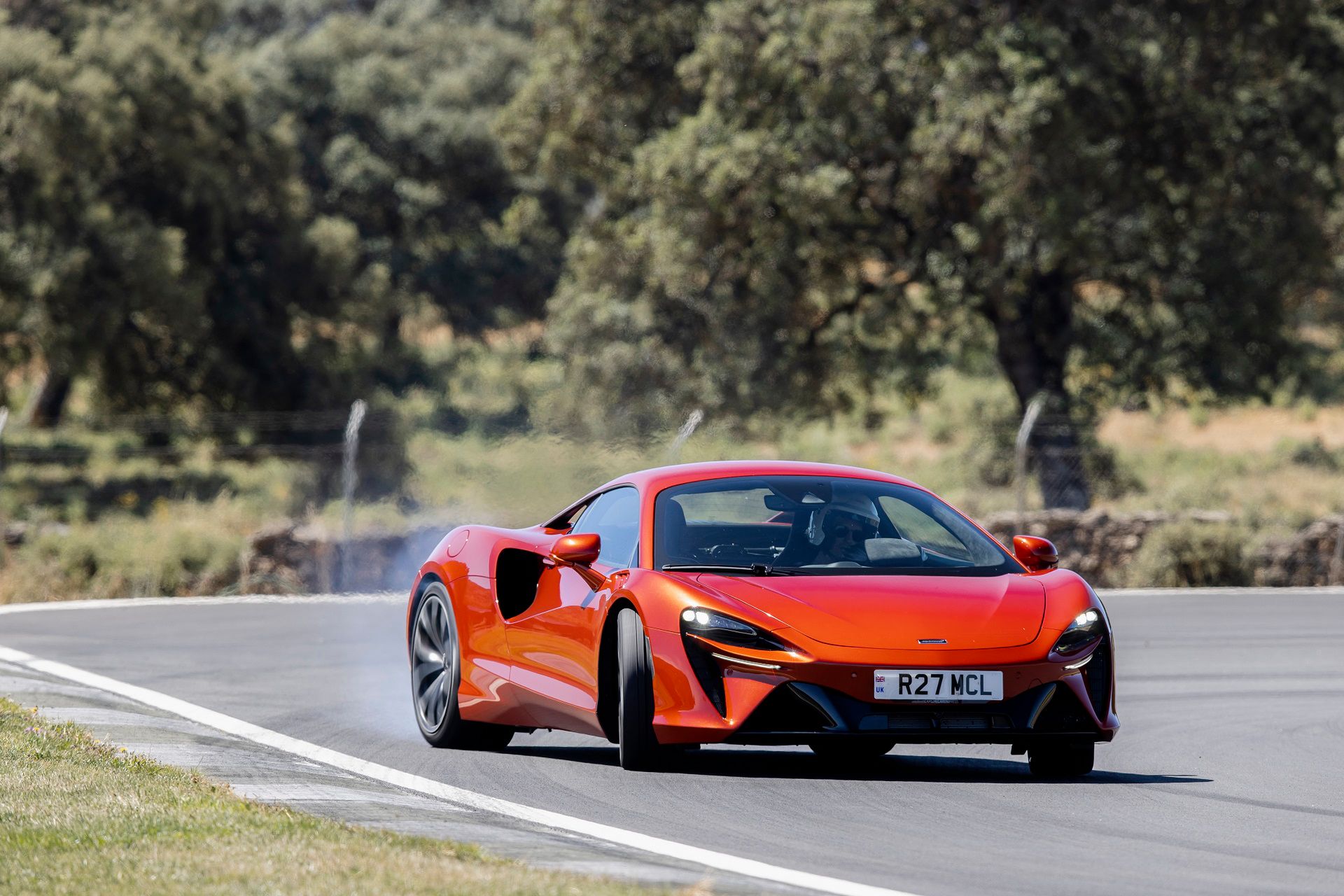 McLaren Artura (2022)