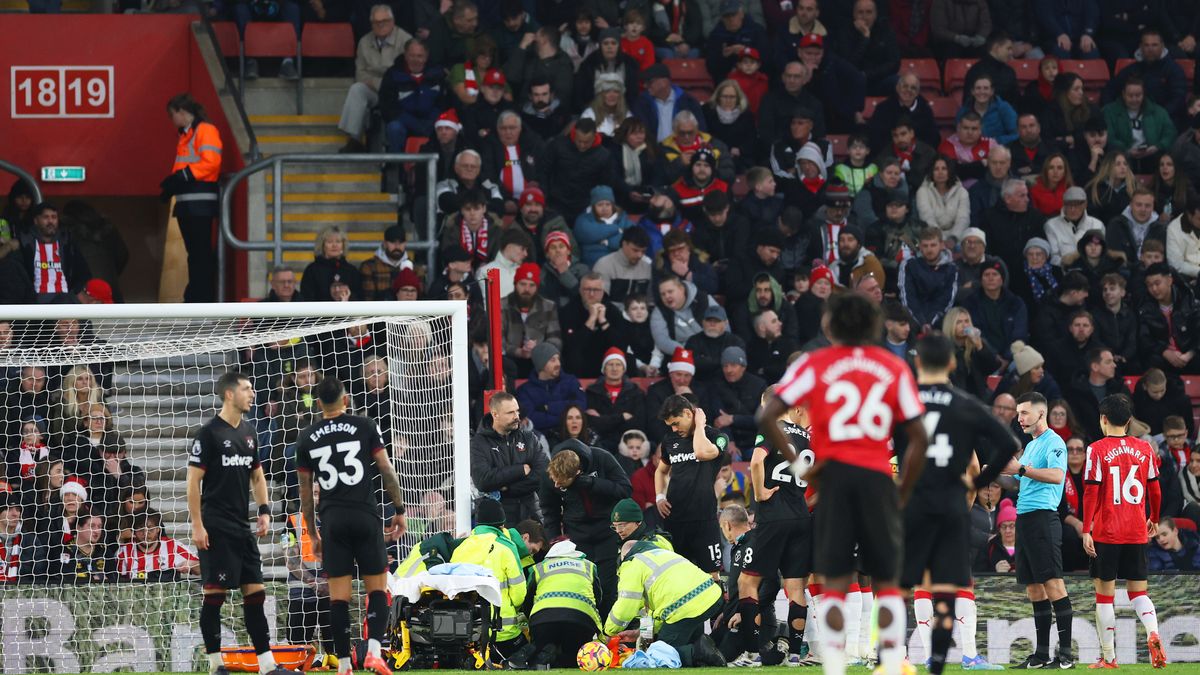 Getty Images / Dan Istitene / Na zdjęciu: Łukasz Fabiański doznał poważnej kontuzji w meczu z Southampton