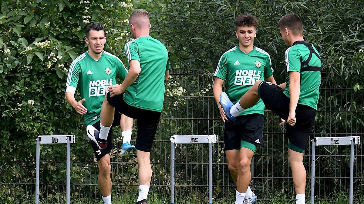 PAP / Sebastian Borowski / Na zdjęciu: piłkarze Śląska Wrocław