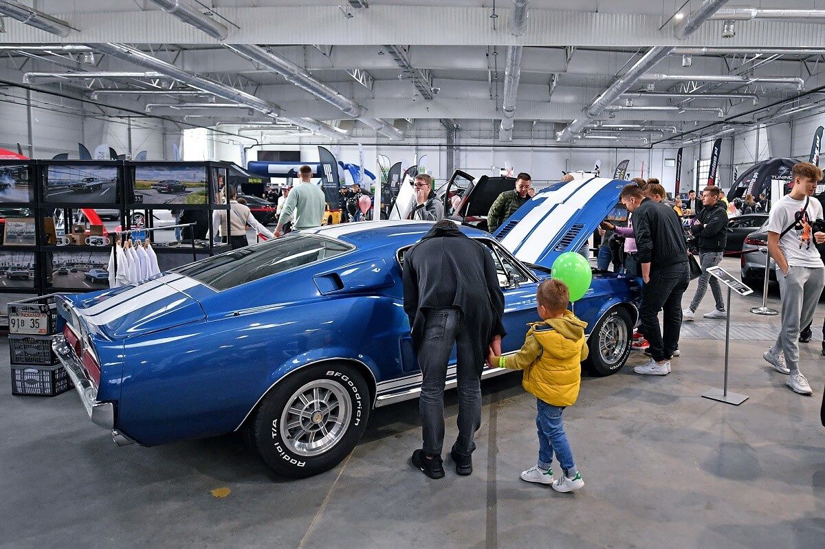 Mustang