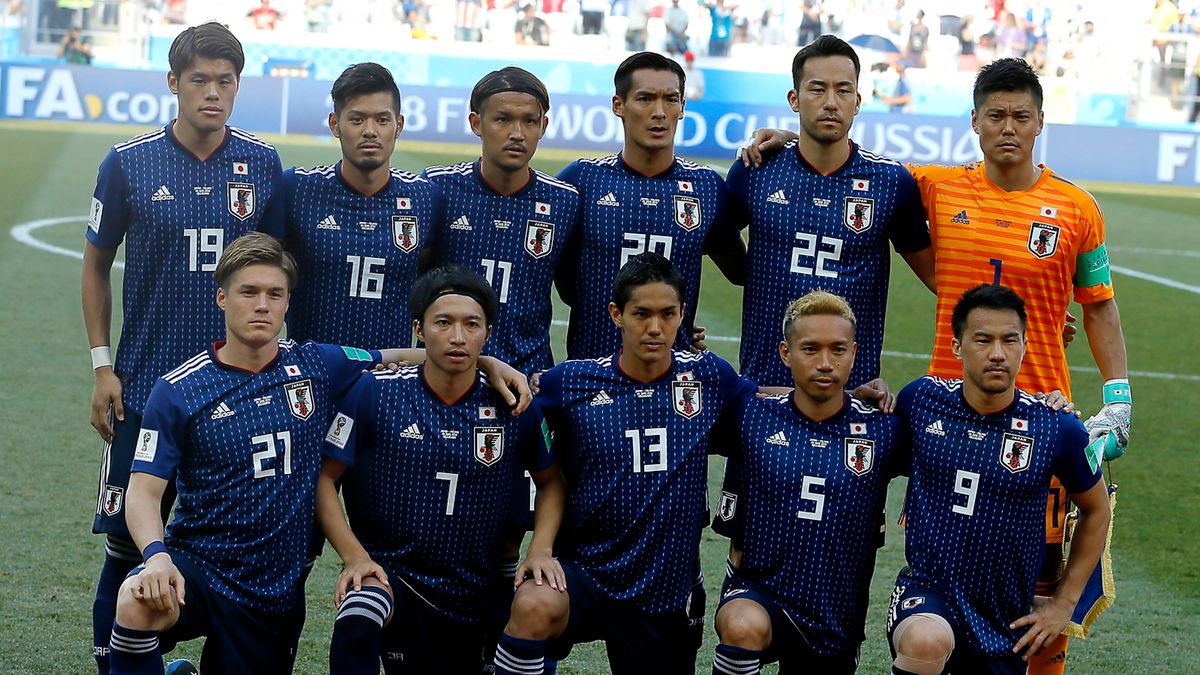piłkarze reprezentacji Japonii przed meczem MŚ 2018 z Polską