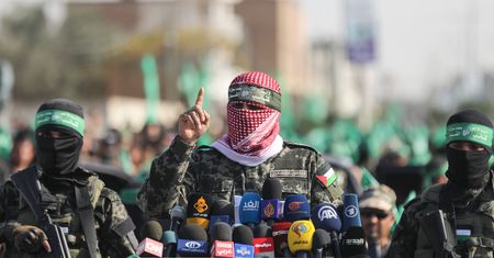 Obeida żyje i stawia straszne ultimatum. Hamas zabije wszystkich zakładników?