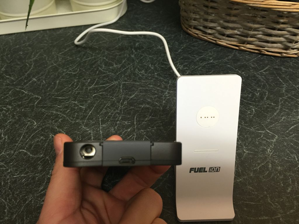 Patriot FUEL Ion - test zestawu do bezprzewodowego ładowania iPhone’a 5/5S 6
