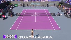 Iga Świątek pokonana! Maria Sakkari górą w pierwszym meczu podczas WTA Finals [SKRÓT MECZU]