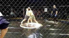 Cztery sekundy i było po wszystkim. Niesamowity nokaut w MMA