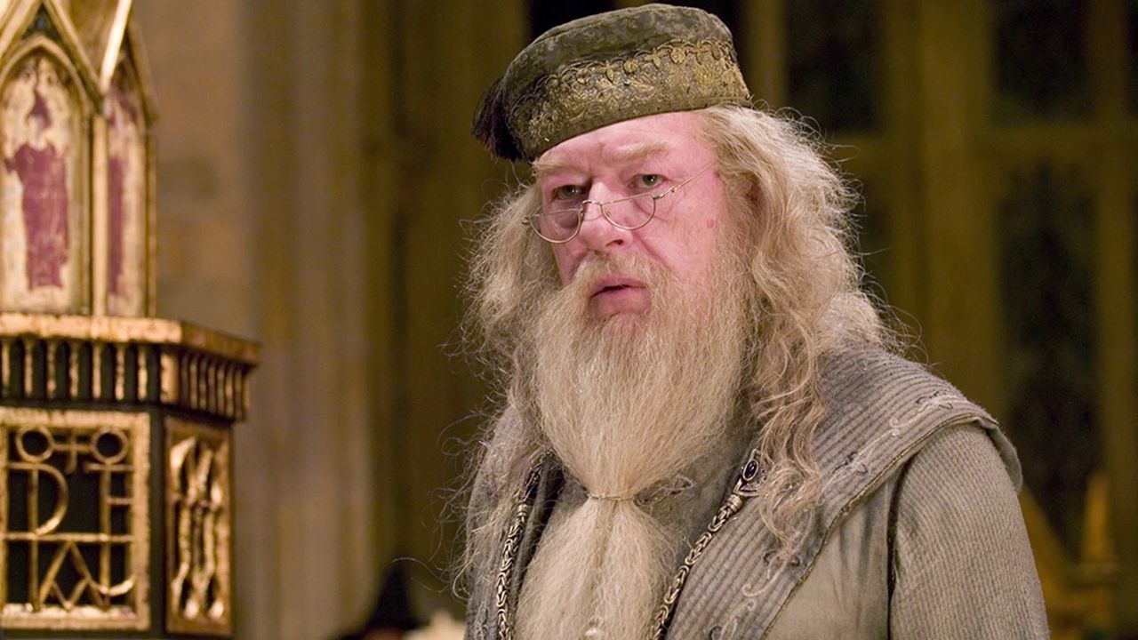 Michael Gamboon jako filmowy Dumbledore