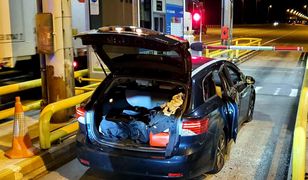 Złodzieje zatrzymani na autostradzie. Kradli samochody w Niemczech