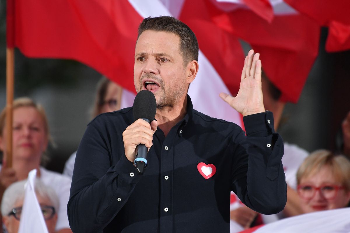 Rafał Trzaskowski podczas spotkania wyborczego w Lęborku