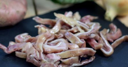 Nasi dziadkowie się zajadali. Dziś na samą myśl większość ma ciarki