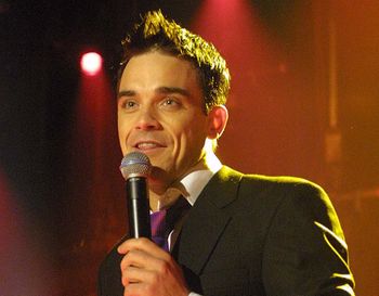 Zmaga się z dysmorfią ciała. Tak dziś wygląda Robbie Williams