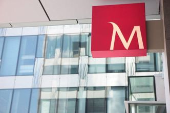 Gdyby nie podatek Bank Millennium zwiększyłby zyski. Marża odsetkowa w górę