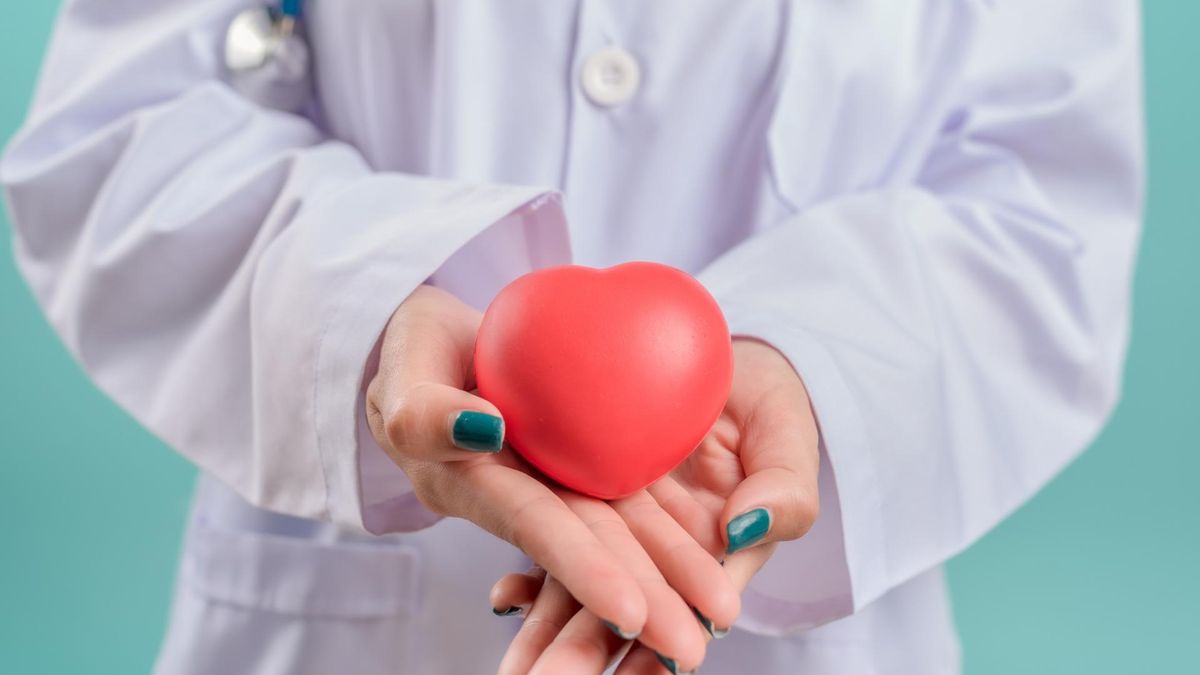 Cyklosporyna to lek, który zmniejsza ryzyko odrzucenia przeszczepu.