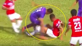 Chamskie zachowanie piłkarza w peruwiańskiej lidze (wideo)