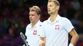 Polscy debliści odpadli z Australian Open. "Zmiany partnerów im nie posłużyły"