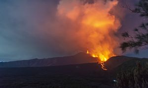 Lotnisko w Katanii znów ma problem. Etna pokrzyżowała plany turystów