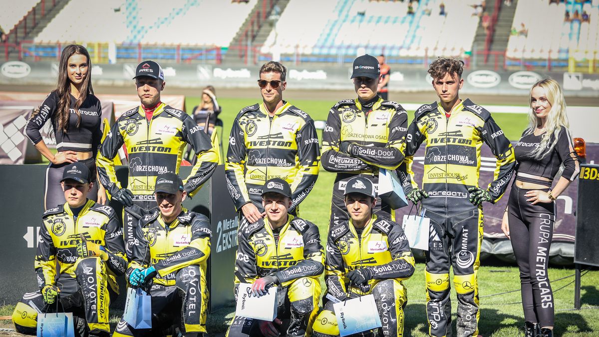 WP SportoweFakty / Arkadiusz Siwek / Na zdjęciu: drużyna #OrzechowaOsada PSŻ-u Poznań