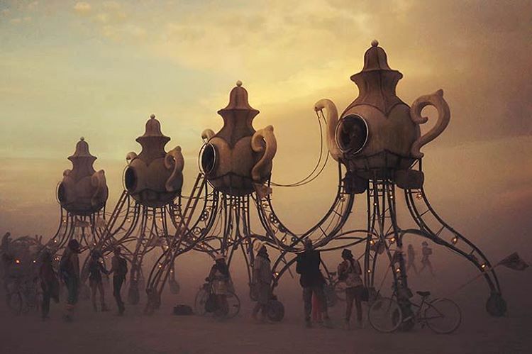 Mad Max na żywo? Tak wygląda festiwal Burning Man