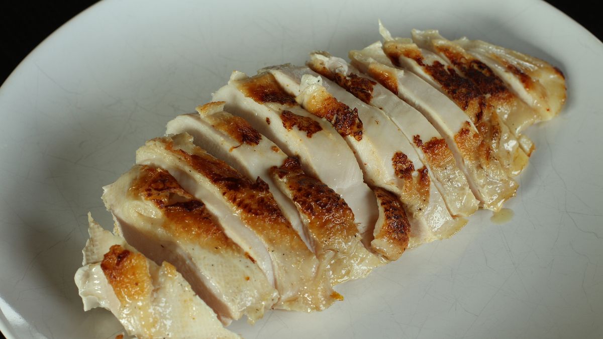 Pierś z kurczaka w plastrach bez zawartości tłuszczu