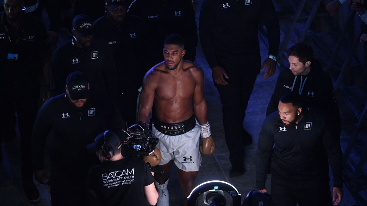 Zdjęcie okładkowe artykułu: PAP/EPA / NEIL HALL / Na zdjęciu: Anthony Joshua