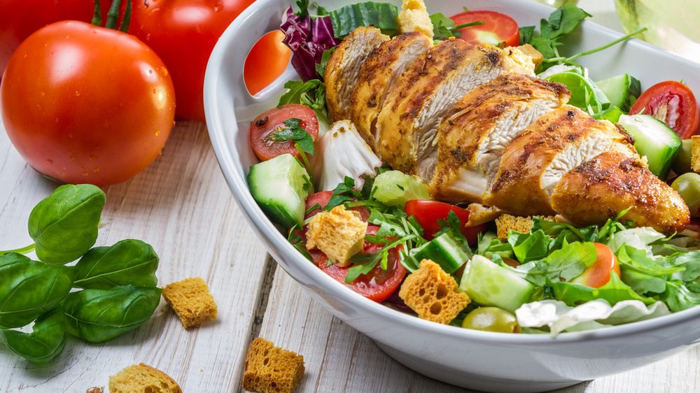 Pieczona pierś z kurczaka w kawałkach bez zawartości tłuszczu