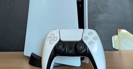 Na rynku brakuje PS5, więc Sony wyprodukuje więcej… PS4