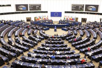 PE znów podnosi pensje europosłom. Przekonuje, że to nie jest podwyżka