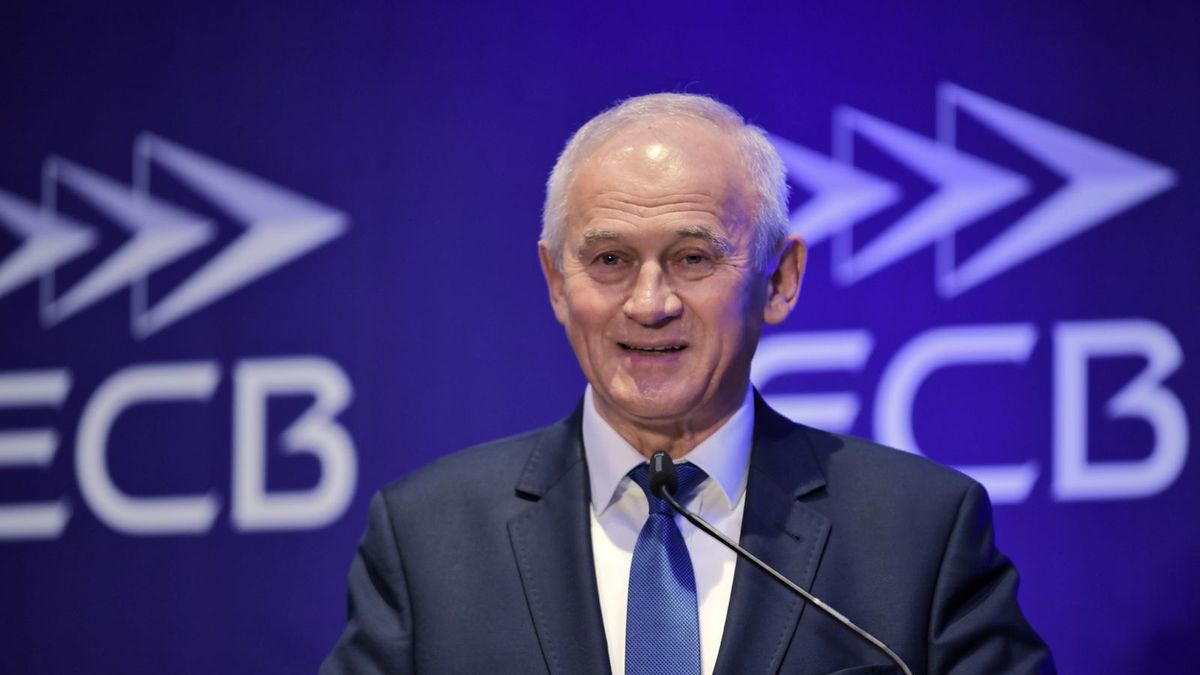 Minister Tchórzewski zwraca uwagę, że strategia jest "propozycją odchodzącej Komisji Europejskiej"