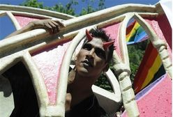 Wielotysięczna parada gejów w Madrycie