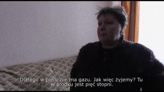 W zaśnieżonym Doniecku mieszkańcy walczą z chłodem w nieogrzewanych mieszkaniach